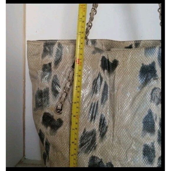 KENNETH COLE Shoulder Bag Handbag Snake Printed Fabric Large Purse Bag Tote - Picture 5 of 13